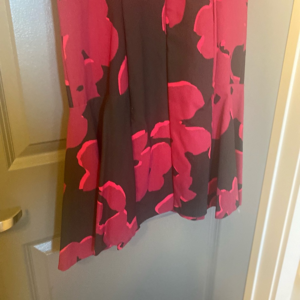 Classic Spring Dress - Picture 3 of 4